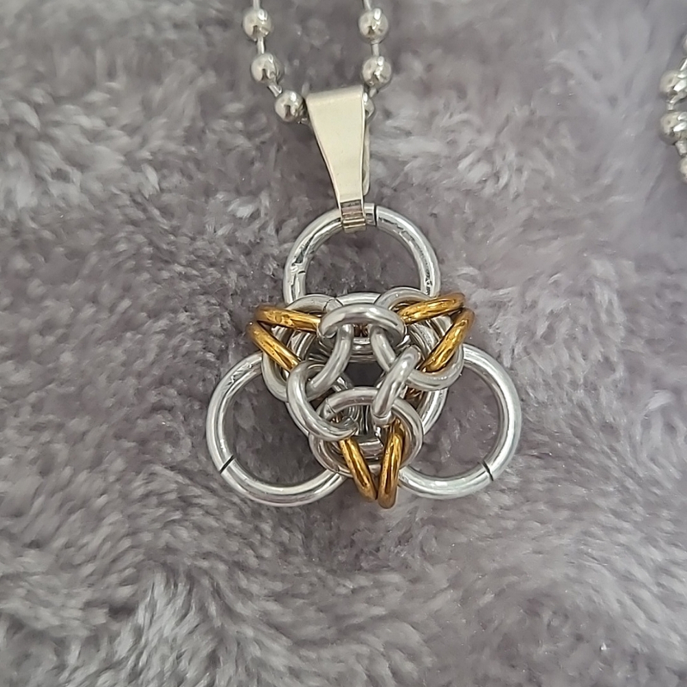 NWT Handmade Chainmaille Small Pendant in Anodized Aluminum and Jeweler's Brass